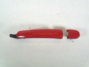 VW POLO 5 DOOR 2005-2009 DOOR HANDLE + CAP - EXTERIOR (FRONT PASSENGER SIDE) - Picture 1 of 3