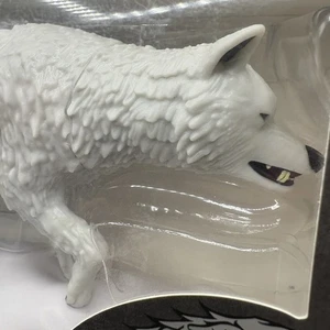 Neu Game Of Thrones Direwolf GHOST Vinyl Figur HBO offiziell lizenziert Snow Wol - Bild 1 von 9