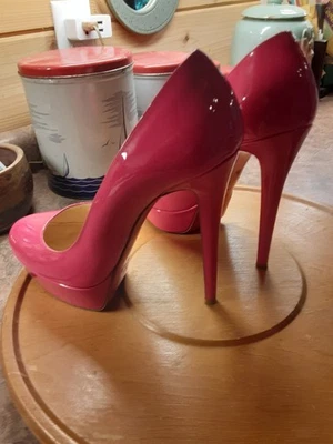 Christian Louboutin Bianca 39,5 rosa Foto 1 de 4