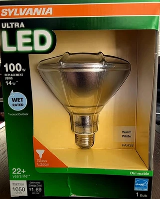 6 - SYLVANIA ULTRA LED 14-Watt (100W Equivalent) 3000K PAR38 Dimmable Wet Rated - Image 1 of 4