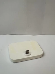 Genuine Original Apple iPhone Lightning Dock Charging Base A1605 White, C Grade - Picture 1 of 6