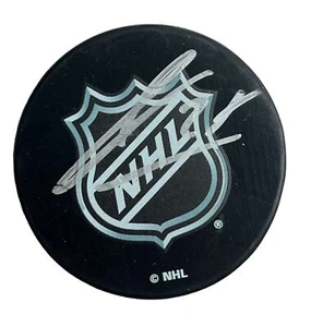 James van Riemsdyk Autographed Signed Boston Bruins Flyers NHL Logo Puck - Picture 1 of 2