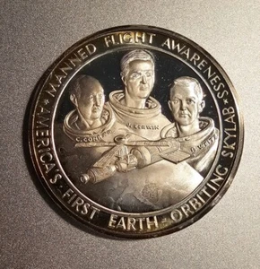 First Earth Orbiting Skylab I Crew Prueba Plata .999 Redondo Conrad Kerwin Weitz - Imagen 1 de 5