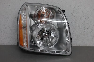 Faro lateral derecho GMC Yukon XL 1500 2500 2007 2014 Foto 1 de 4