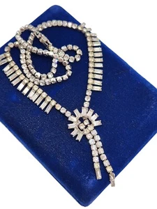 Collana Girocollo Vintage Trasparente Baguette e Strass Rotondi Pendente Goccia 17" - Foto 1 di 14