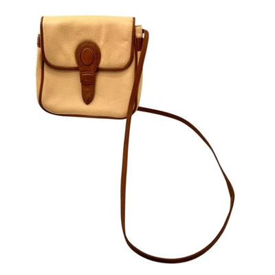 Bolso de mano vintage Unisa para mujer cuero marrón crema bandolera otoño Foto 1 de 4