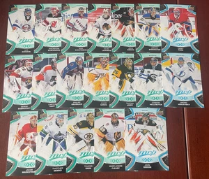 21-22 JUEGO BASE COMPLETO DE MAZO SUPERIOR MVP CON 19 CARTAS DE PORTERO SP'S - Imagen 1 de 1