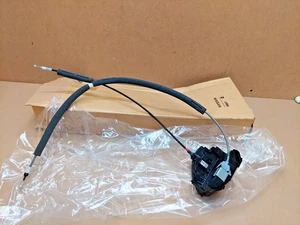 Nissan Juke F15 Front Left Door Lock 2010-2019 805011KK1B Genuine NEW - Picture 1 of 16