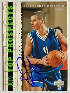 ALEKSANDAR PAVLOVIC RC FIRMADO IP 2003 CUBIERTA SUPERIOR #21 UD BALONCESTO NOVATO AUTOMÁTICO - Imagen 1 de 2