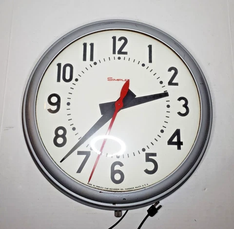 Vintage Electric Simplex Wall Clock Time Recorder Co. Gardner MA USA Works Cover