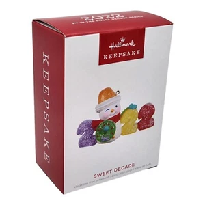 Hallmark Keepsake Ornament 2022 ~ Sweet Decade ~ 3. in Serie ~ Neu in Box - Bild 1 von 5