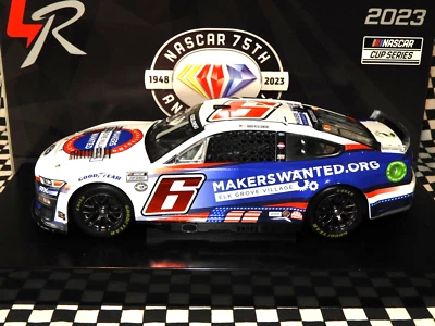 Brad Keselowski #6 ELK GROVE VILLAGE Ford Mustang 2023 1:24 NASCAR fundido a presión Foto 1 de 4
