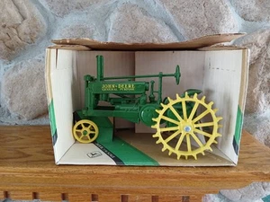 John Deere 1934 Model A Tractor In Original Box 50th Anniversary 1/16 - Picture 1 of 5