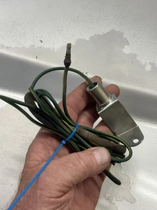 OEM FORD COMPLETE TRUNK LIGHT ASSEMBLY C8MB-13A756-A 1968 69 FORD MERCURY NICE! - Picture 1 of 4