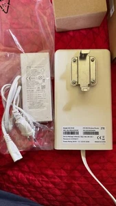ZTE MC7010 5G Antenna Modem esterno 3.8gbps (Funziona con tutti gli operatori) - Afbeelding 1 van 6