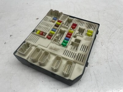 RENAULT MEGANE ПРЕДОХРАНИТЕЛЬ КОРОБКА MK3 2008 - 2012 - Изображение 1 из 4