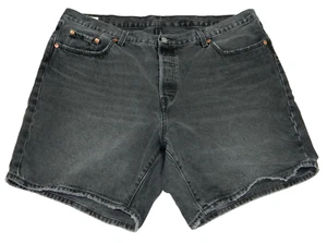 Damen Levi's 501 Shorts Premium Denim Bermuda Etikett 18W gemessen Größe 38 - Bild 1 von 4