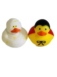 Set Of 2 Rubber Duck Vampire Dracula & Mummy Duck Halloween - Picture 1 of 6