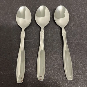 Oneida Stainless Vista Pattern Soup Spoons ~ Lot of 3 ~ 7” - Picture 1 of 4