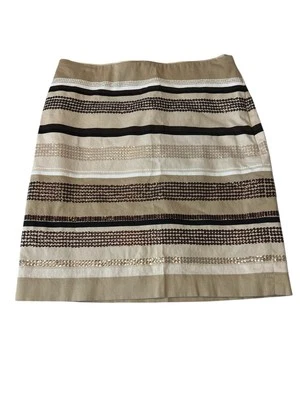 Falda lápiz a rayas con lentejuelas White House Black Market color tostado/marrón para mujer talla 4” Foto 1 de 4