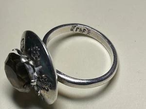 Vintage SILVER Tone Ladies Ring WITH ROUND STONE & FLORAL DESIGN Size 7.5 - Picture 1 of 5