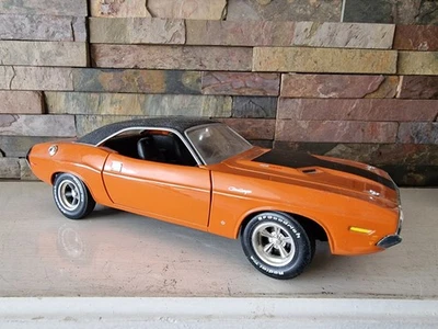 Dodge Challenger 1970 Fast Furious coche diecast - ERTL.    USADO.  1:18 Foto 1 de 4