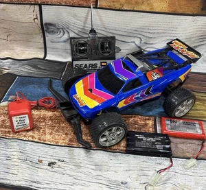 Nikko Lobo Flash 1/10 R/C Stadium Truck with Accessories|Very Rare|⚠️For Repair - Picture 1 of 15