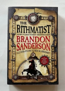 BRANDON SANDERSON The Rithmatist | 2014 First Tor Trade Paperback - VG+ - Foto 1 di 4