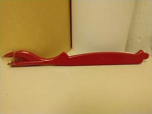 Red Seafood Sheller 8/4/24 T - Picture 1 of 3