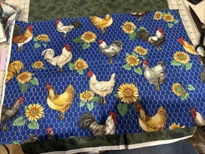 Vintage Sharon Kessler Hühner & Hühnerdraht auf blauer Baumwolle von der Fat Qtr - Bild 1 von 1
