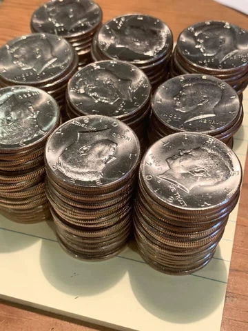 100 2018 NIFC Half Dollars Kennedy 50 Cent Cover