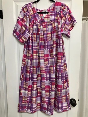 Vestido Casa Anthony Richards MuuMuu Hawaiano Púrpura Rosa Talla L Foto 1 de 4