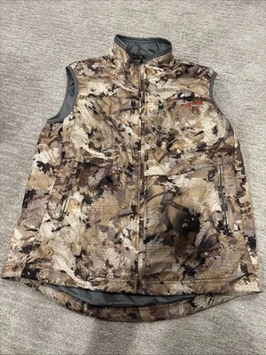 SITKA KELVIN AEROLITE VEST SIZE. Xl Opiade MARSH CAMO CAMOUFLAGE INSULATED - Image 1 of 3