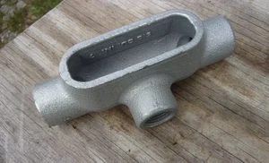 FIVE~Crouse & Hinds 1/2" 3 Vie T 17 Corpo Condotto Ferro Rigido Giunzione Tee - Foto 1 di 2