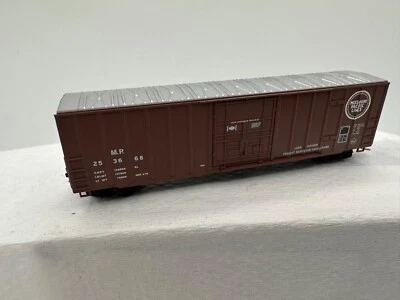 Missouri Pacific, 50' Rib Side Box Car, Plug Door, RD# MP 253668 - Image 1 of 2