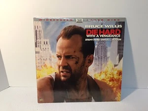 DIE HARD WITH A VENGEANCE-Bruce Willis 2 Laserdisc Set 130Min Color Stereo 1995 - Picture 1 of 2