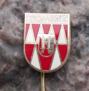 Vintage Kromeriz Kremsier Billhook Coat of Arms Czech Heraldic Crest Pin Badge - Picture 1 of 5