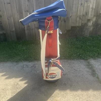 Carro de golf deportivo de cuero Pepsi Cola Belding vintage bolsa RARA totalmente nuevo Foto 1 de 4