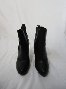 Charles David Leather Stiletto Booties Pull On Yadira size 6 - Picture 1 of 11