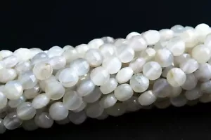 Cuentas sueltas naturales facetadas planas redondas planas de grado A con destello blanco de 4x3 mm - Imagen 1 de 4