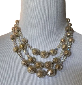 Collar de acrílico AB transparente dorado con cuentas de 3 hebras vintage de mediados de siglo de 15 pulgadas Japón - Imagen 1 de 13