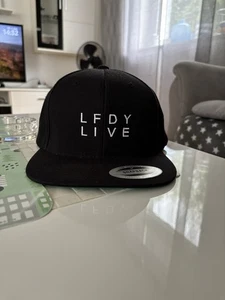 Live Fast Die Young SnapBack - Bild 1 von 6