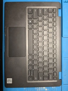 Dell Latitude 7310 Display und Handauflage - Bild 1 von 7