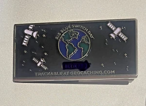 Big Blue Switch Day GeoCoin Unactivated Geocaching - Bild 1 von 4