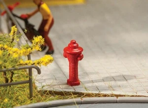 Walthers SceneMaster ~ HO Scale ~ Fire Hydrants ~ package(10) ~ 949-4143 - Picture 1 of 1