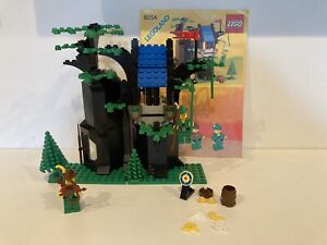 Lego Castle Forestmen’s Hideout 6054 100% Complete With Instructions Vintage