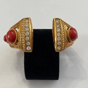 Princess Amanda Borghese Moghul Bracelet Gold Tone Rhinestone Hinge Cuff 7" - Picture 1 of 12