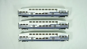 Juego de pasajeros Athearn RTR HO Scale Metroliner Bombardier Coach 2580 NUEVO W16 - Imagen 1 de 20
