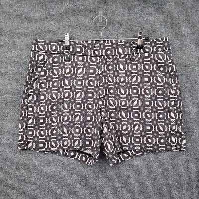 Shorts feminino Level 99 31 cinza estampa caleidoscópio mistura de linho casual - Imagem 1 de 4