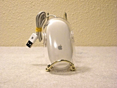 *****GENUINE APPLE PRO WIRED OPTICAL MOUSE (M5769)***** - Image 1 of 4